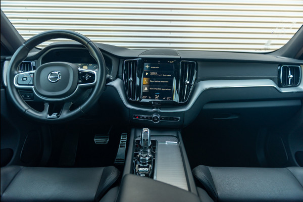Volvo XC60 T8 Aut. R-Design 360camera Stoelverwarming 390pk