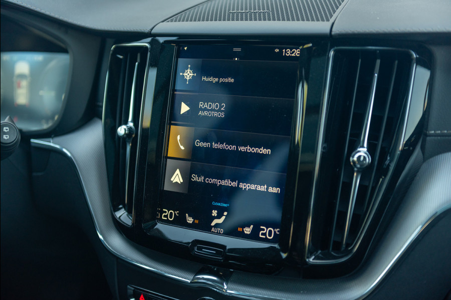 Volvo XC60 T8 Aut. R-Design 360camera Stoelverwarming 390pk