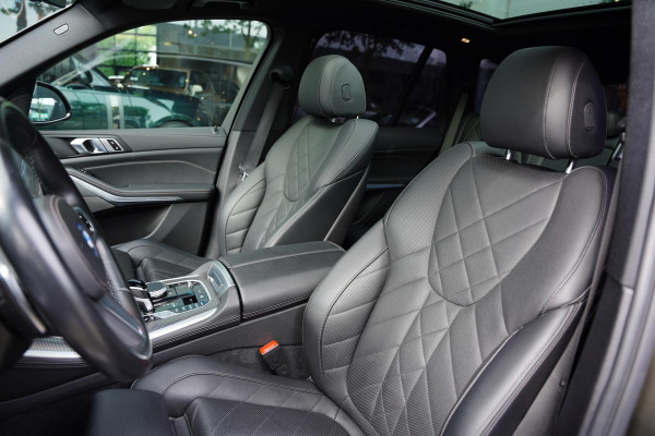 BMW X5 X-Drive 45 E High Executive / M-Pakket / Elek. Trekhaak / Harman Kardon
