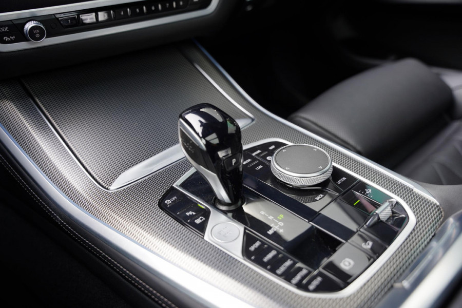 BMW X5 X-Drive 45 E High Executive / M-Pakket / Elek. Trekhaak / Harman Kardon