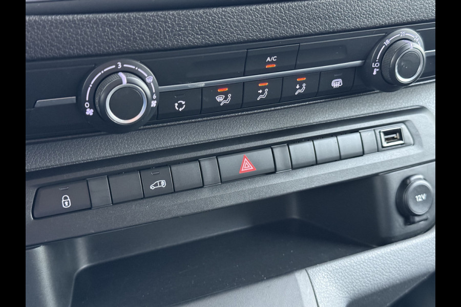 Opel Vivaro 2.0CDTI 123PK L2H1 3-Persoons Trekhaak 360°Camera Euro 6 Navi Airco Apple Carplay Android Auto Cruise Control Pdc Edition Dakdragers Betonplex vloer Inbouwkasten Regen-Lichtsensor 1e Eigenaar 2.500KG Trekgewicht Dealeronderhouden