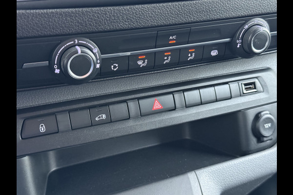 Opel Vivaro 2.0CDTI 123PK L2H1 3-Persoons Trekhaak 360°Camera Euro 6 Navi Airco Apple Carplay Android Auto Cruise Control Pdc Edition Dakdragers Betonplex vloer Inbouwkasten Regen-Lichtsensor 1e Eigenaar 2.500KG Trekgewicht Dealeronderhouden