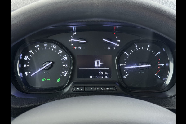 Opel Vivaro 2.0CDTI 123PK L2H1 3-Persoons Trekhaak 360°Camera Euro 6 Navi Airco Apple Carplay Android Auto Cruise Control Pdc Edition Dakdragers Betonplex vloer Inbouwkasten Regen-Lichtsensor 1e Eigenaar 2.500KG Trekgewicht Dealeronderhouden
