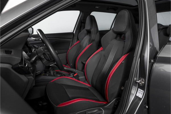 Škoda Kamiq 1.5 TSI ACT 150 PK Monte Carlo - Automaat | Pano | Dig. Cockpit | Cruise | Stoelverw. | PDC | Camera | App. Connect | ECC | Afn. Trekhaak | LM 18" |
