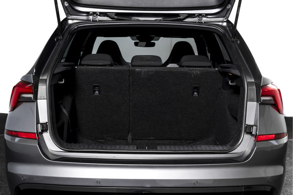 Škoda Kamiq 1.5 TSI ACT 150 PK Monte Carlo - Automaat | Pano | Dig. Cockpit | Cruise | Stoelverw. | PDC | Camera | App. Connect | ECC | Afn. Trekhaak | LM 18" |