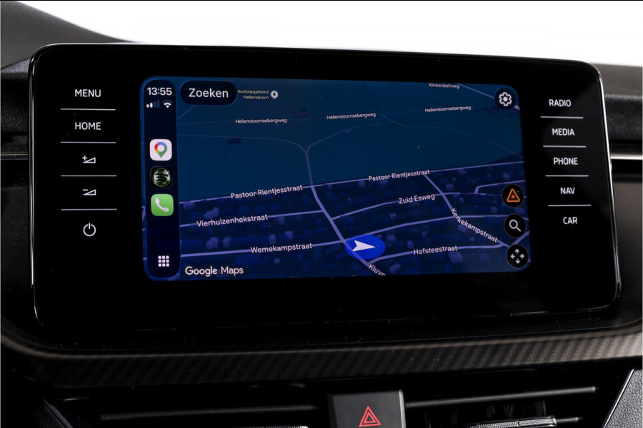 Škoda Kamiq 1.5 TSI ACT 150 PK Monte Carlo - Automaat | Pano | Dig. Cockpit | Cruise | Stoelverw. | PDC | Camera | App. Connect | ECC | Afn. Trekhaak | LM 18" |