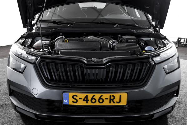 Škoda Kamiq 1.5 TSI ACT 150 PK Monte Carlo - Automaat | Pano | Dig. Cockpit | Cruise | Stoelverw. | PDC | Camera | App. Connect | ECC | Afn. Trekhaak | LM 18" |