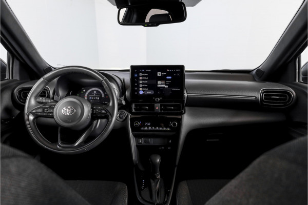 Toyota Yaris Cross 1.5 Hybrid 115 Dynamic | Dig.Cockpit | Adapt.Cruise | Stoel-+stuurverwarming | Camera | PDC | NAV+App.Connect | Auto.Airco | LM 17" | 3717