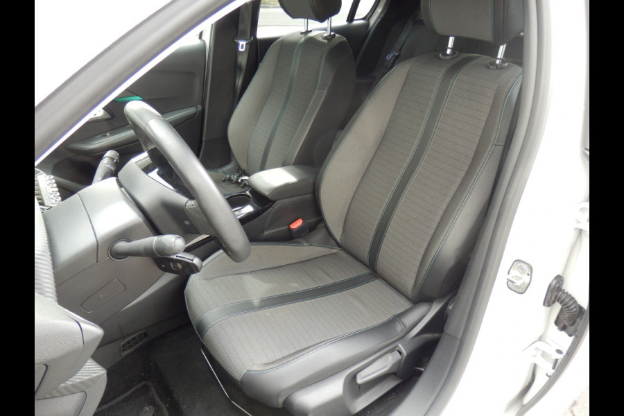 Peugeot e-208 EV Allure Pck 50 kWh I 360 camera I