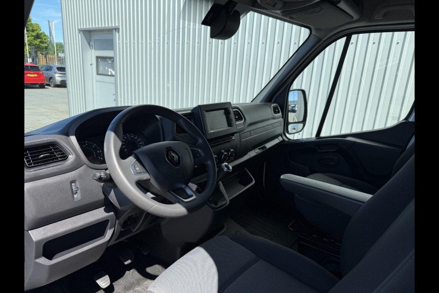 Renault Master T35 2.3 dCi 135 L3H2*NAVI*CRUISE*CAM*A/C*TEL*3PERS
