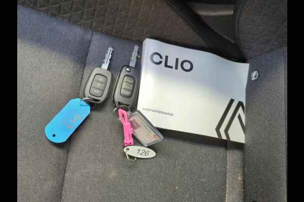 Renault Clio 1.0 TCe 90 Equilibre Airco Navigatie Cruise Control Full LED Carplay Premium Color NL Auto met historie!