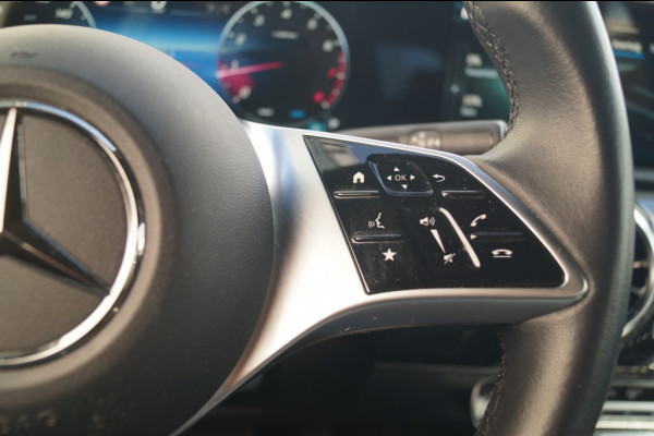 Mercedes-Benz A-Klasse 180 Automaat Luxury Line -LED-ECC-PDC-CAM-