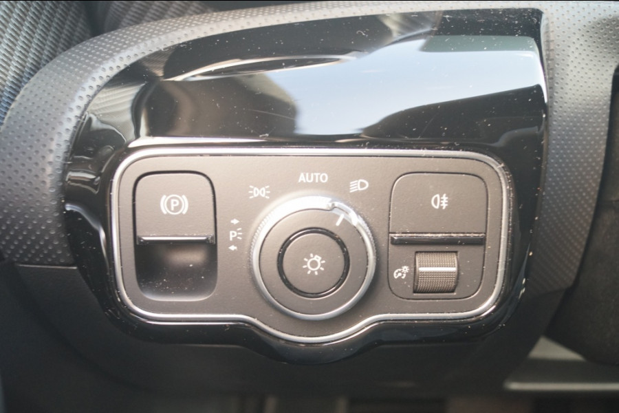 Mercedes-Benz A-Klasse 180 Automaat Luxury Line -LED-ECC-PDC-CAM-