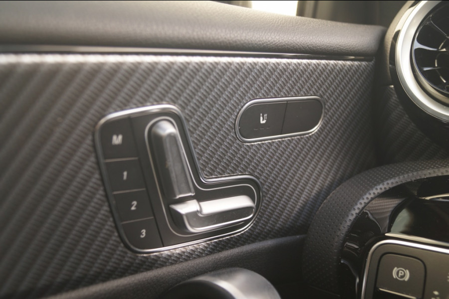 Mercedes-Benz A-Klasse 180 Automaat Luxury Line -LED-ECC-PDC-CAM-