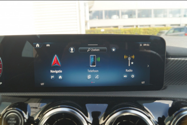 Mercedes-Benz A-Klasse 180 Automaat Luxury Line -LED-ECC-PDC-CAM-