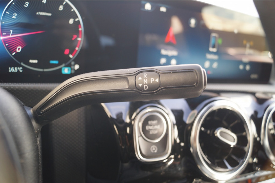Mercedes-Benz A-Klasse 180 Automaat Luxury Line -LED-ECC-PDC-CAM-