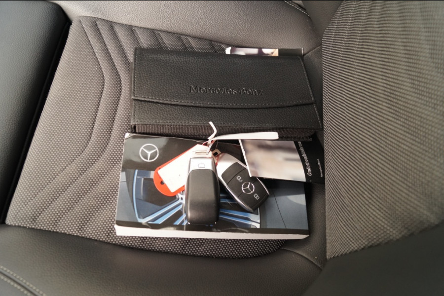 Mercedes-Benz A-Klasse 180 Automaat Luxury Line -LED-ECC-PDC-CAM-
