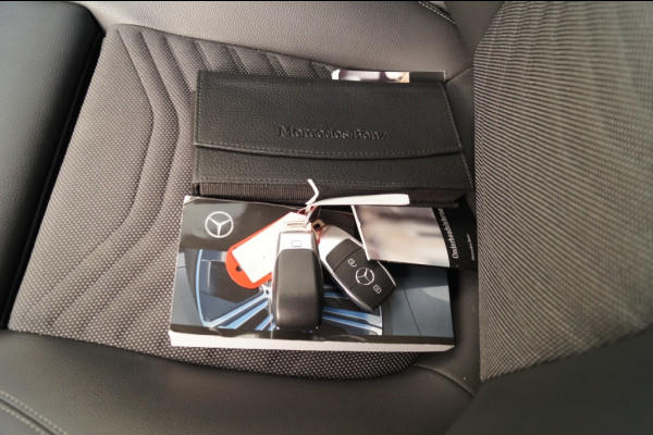 Mercedes-Benz A-Klasse 180 Automaat Luxury Line -LED-ECC-PDC-CAM-