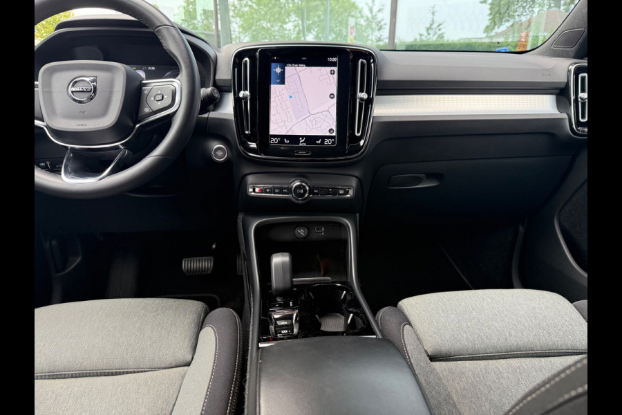 Volvo XC40 1.5 T4 Plug-in hybrid Plus Dark - Automaat - Navi - Climate - Parkeerhulp