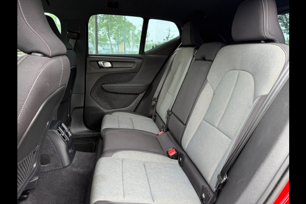 Volvo XC40 1.5 T4 Plug-in hybrid Plus Dark - Automaat - Navi - Climate - Parkeerhulp