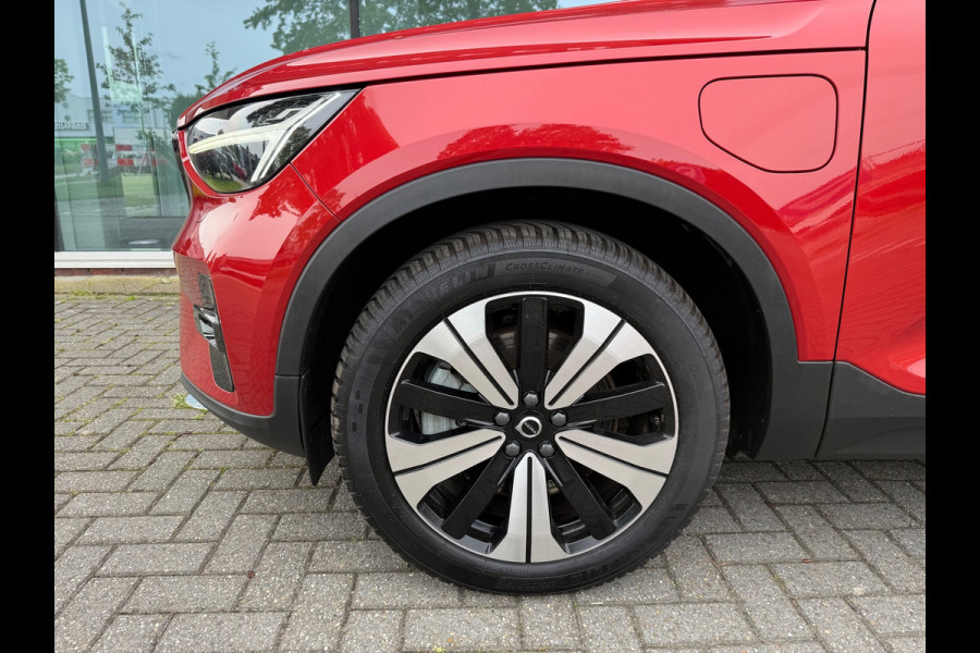 Volvo XC40 1.5 T4 Plug-in hybrid Plus Dark - Automaat - Navi - Climate - Parkeerhulp