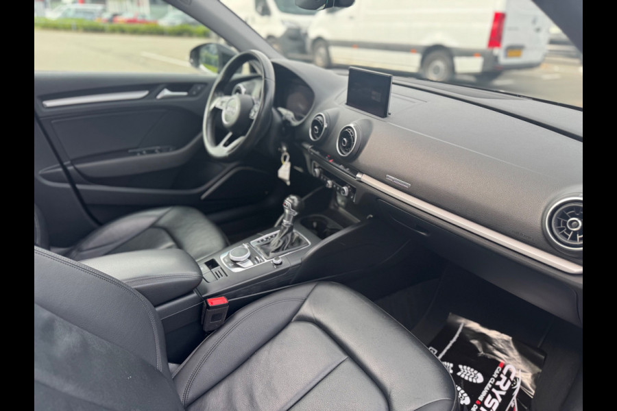 Audi A3 Sportback 35 TFSI Design S Tronic Panorama Leder Led
