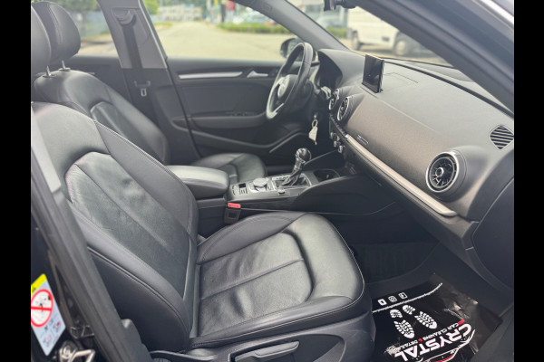 Audi A3 Sportback 35 TFSI Design S Tronic Panorama Leder Led