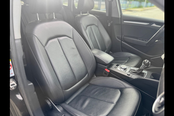 Audi A3 Sportback 35 TFSI Design S Tronic Panorama Leder Led