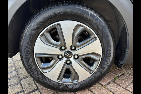 Kia Niro 1.6 GDi Hybrid DynamicLine