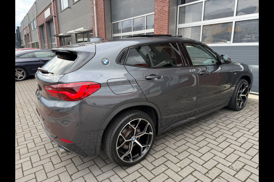 BMW X2 SDrive20i M-Sport LED Pano Leder Camera Head-up H/K