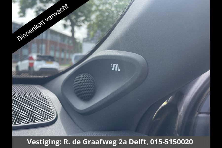 Toyota Yaris Cross 1.5 Hybrid Adventure | JBL Audio | Parkeersensoren | Navigatie | BSM