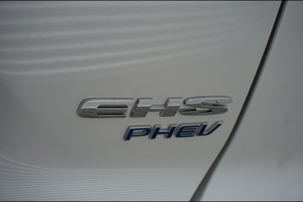 MG MG HS PHEV 272PK Luxury 1.500 TREKGEWICHT | 7 JR GARANTIE | 100KM EL. BEREI