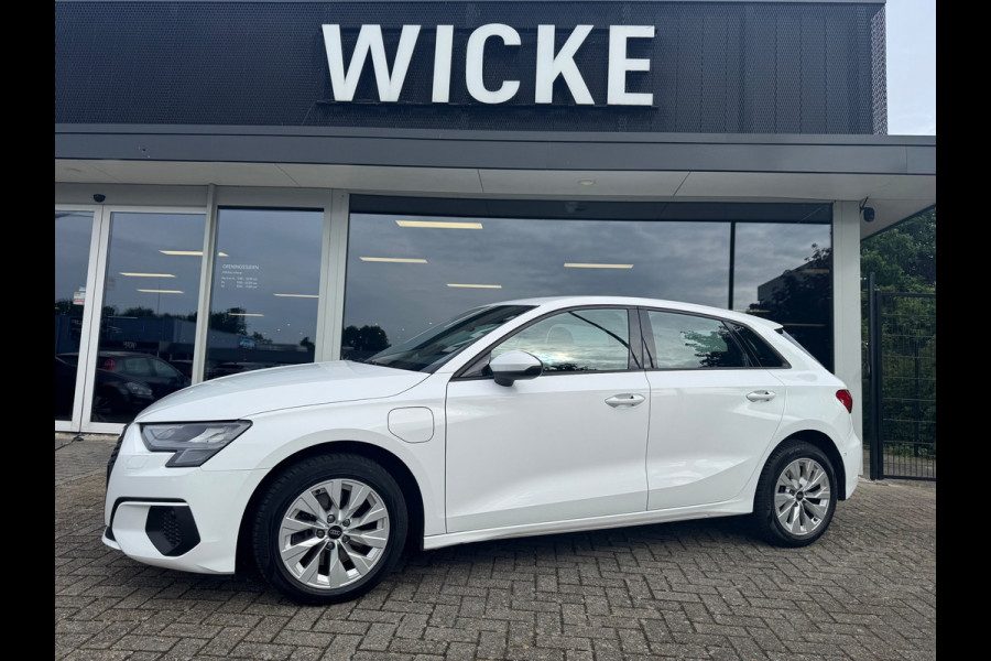 Audi A3 Sportback 40 TFSI e Edition Automaat Led