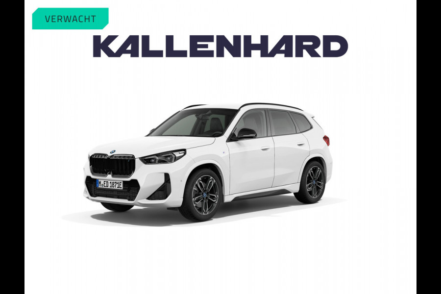 BMW iX1 xDrive30 M-Sport - Massage + Memoryzetel - Head-up - Harman Kardon
