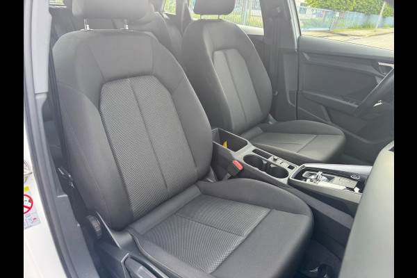 Audi A3 Sportback 40 TFSI e Edition Automaat Led