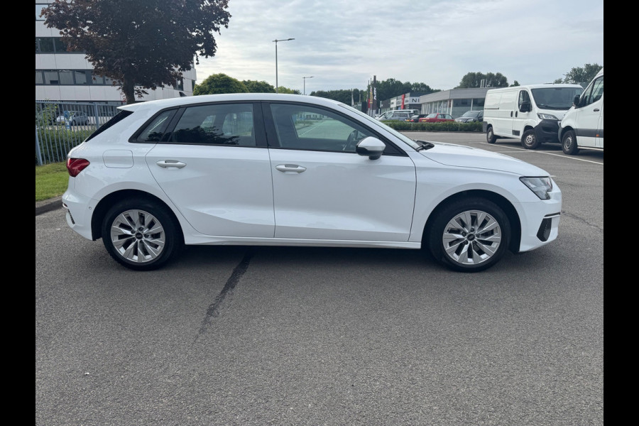 Audi A3 Sportback 40 TFSI e Edition Automaat Led