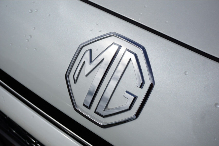 MG MG HS PHEV 272PK Luxury 1.500 TREKGEWICHT | 7 JR GARANTIE | 100KM EL. BEREI