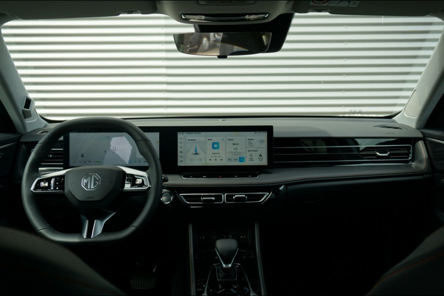 MG MG HS PHEV 272PK Luxury 1.500 TREKGEWICHT | 7 JR GARANTIE | 100KM EL. BEREI
