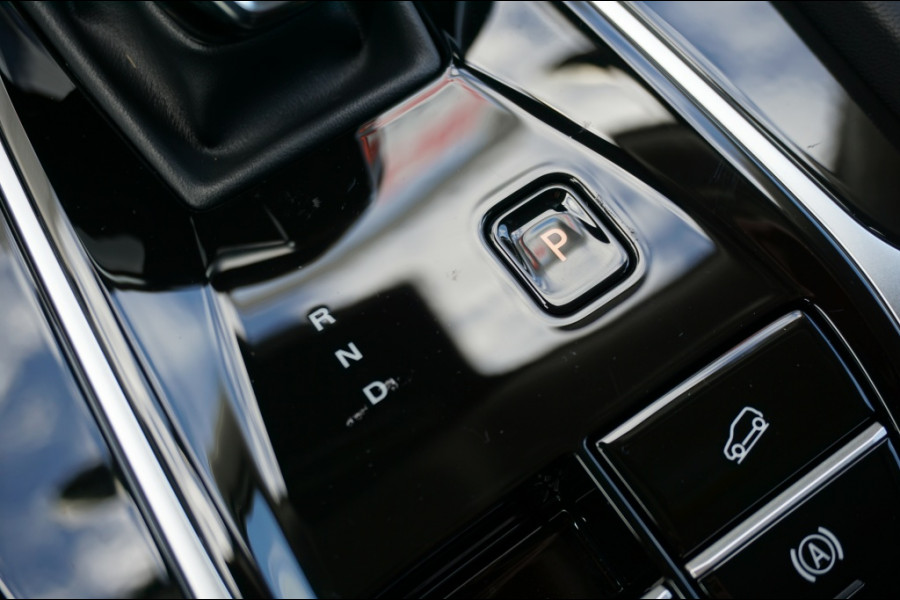 MG MG HS PHEV 272PK Luxury 1.500 TREKGEWICHT | 7 JR GARANTIE | 100KM EL. BEREI