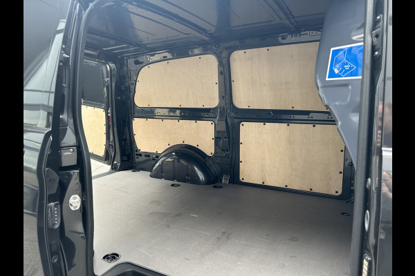 Mercedes-Benz Vito 119 CDI Pro Lang / LED / MBUX / Carplay / Camera / Parkeersensoren / Cruise control / Airco / 270 Graden achterdeuren