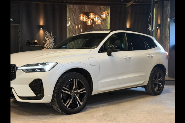 Volvo XC60 2.0 Recharge T6 AWD R-Design|PANO|HUD|360CAMERA|BOMVOL!
