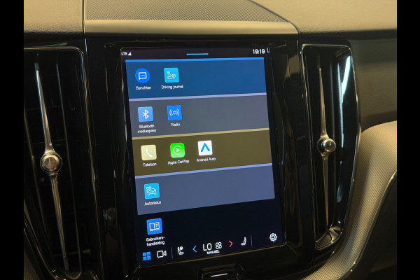 Volvo XC60 2.0 Recharge T6 AWD R-Design|PANO|HUD|360CAMERA|BOMVOL!