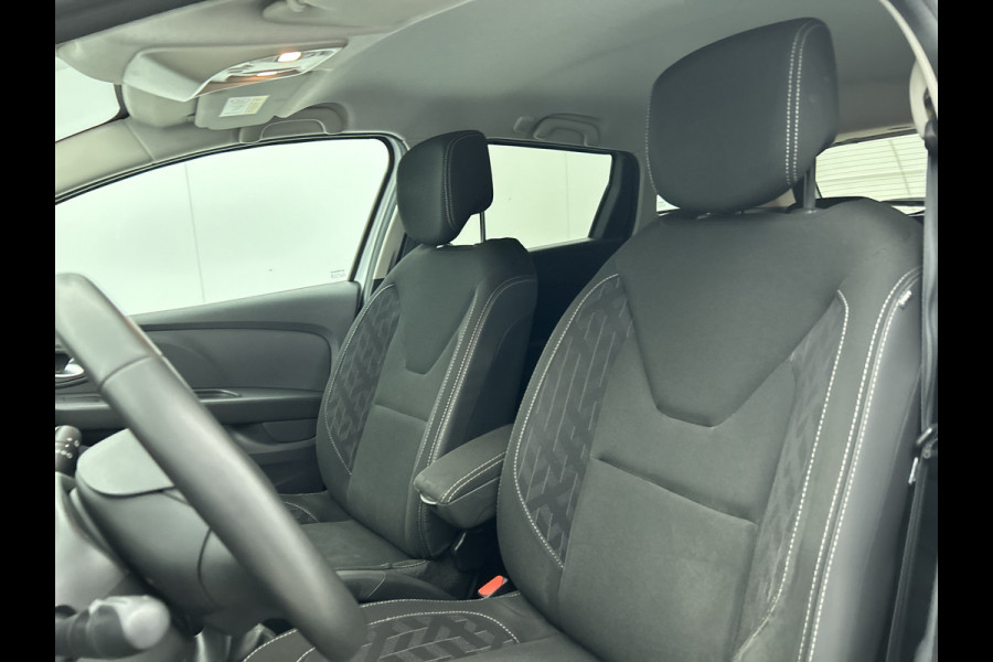 Renault Clio Estate 0.9 TCe Limited 90PK / Pdc. / Airco / Navigatie / Radio multimedia / Apk 06-2028