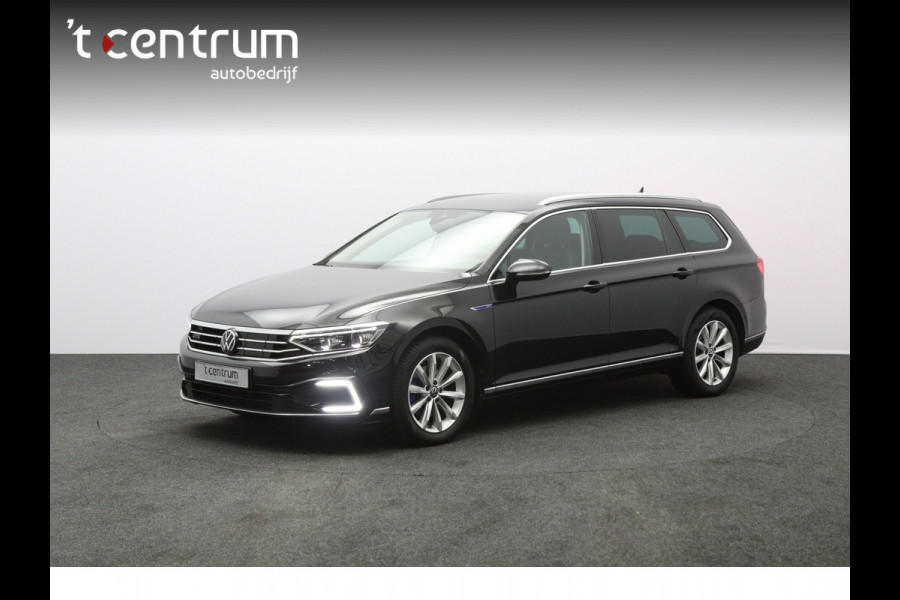 Volkswagen Passat Variant 1.4 TSI PHEV 218 PK GTE Business, Leder-Alcantara, 18" LM, Winterpakket, Carplay, Massage