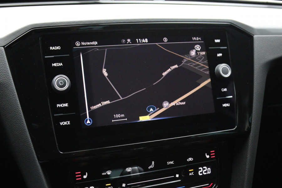 Volkswagen Passat Variant 1.4 TSI PHEV 218 PK GTE Business, Leder-Alcantara, 18" LM, Winterpakket, Carplay, Massage