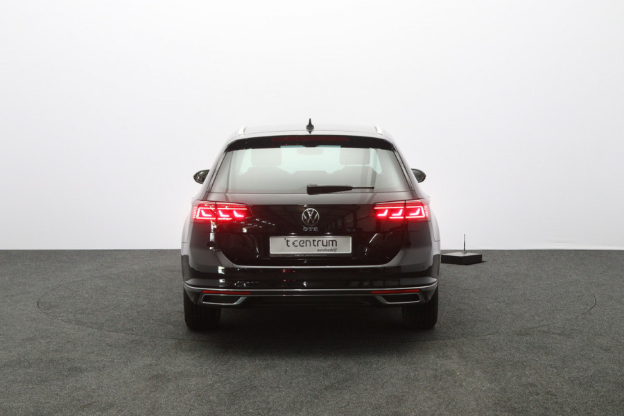 Volkswagen Passat Variant 1.4 TSI PHEV 218 PK GTE Business, Leder-Alcantara, 18" LM, Winterpakket, Carplay, Massage