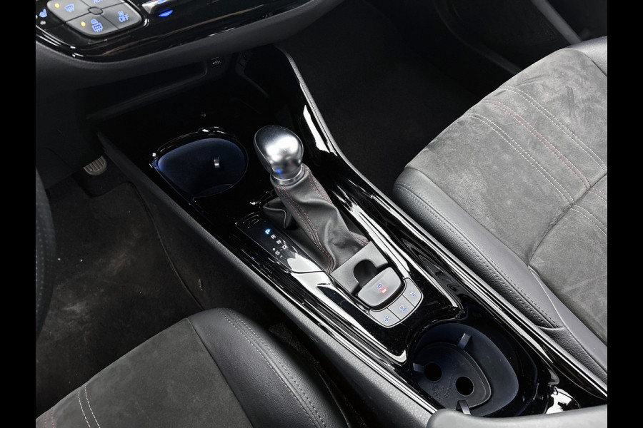 Toyota C-HR 2.0 Hybrid GR-Sport / Pdc+Camera / Airco-ecc./ Navigatie / Xenon / 1/2 Leder / Radio multimedia / Apk 02-2026