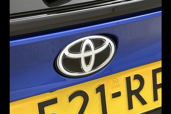 Toyota C-HR 2.0 Hybrid GR-Sport / Pdc+Camera / Airco-ecc./ Navigatie / Xenon / 1/2 Leder / Radio multimedia / Apk 02-2026
