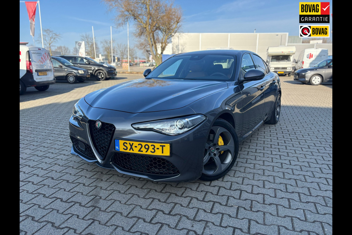 Alfa Romeo Giulia 2.0T Super AUTOMAAT 320PK CARPLAY etc (RIJKLAARPRIJS/BOVAG)