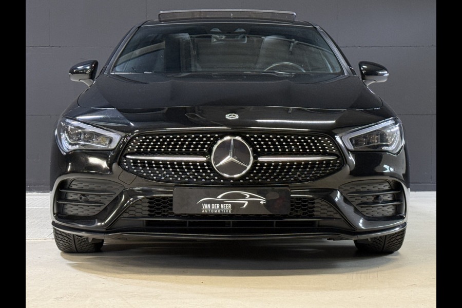Mercedes-Benz CLA-Klasse Shooting Brake 200 Business Solution AMG | Pano | Sfeerverl. | Burmester | Keyless